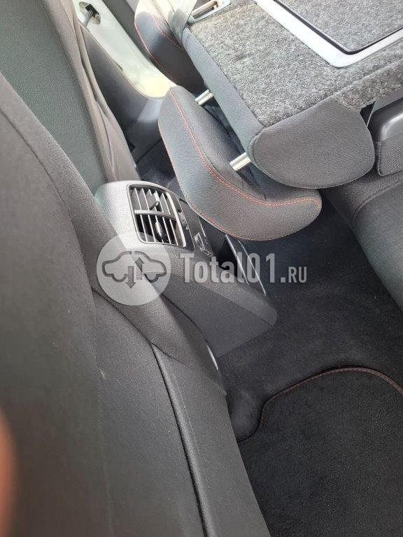 Фото Volkswagen Jetta 68