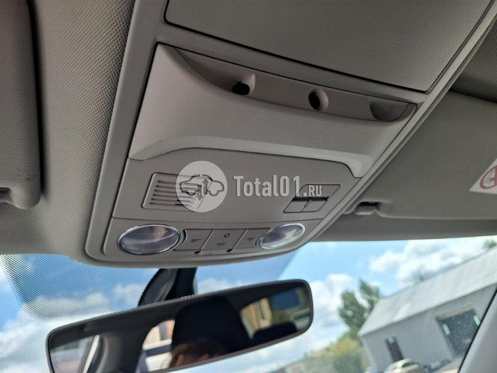 Фото Volkswagen Jetta 82