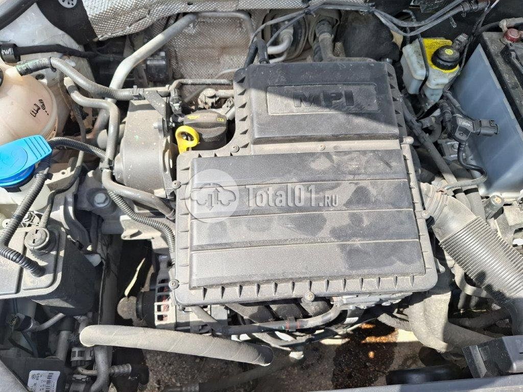 Фото Volkswagen Jetta 100