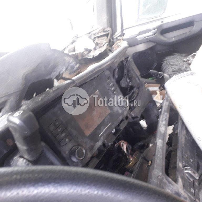 Фото Scania P440B8X4HZ 70