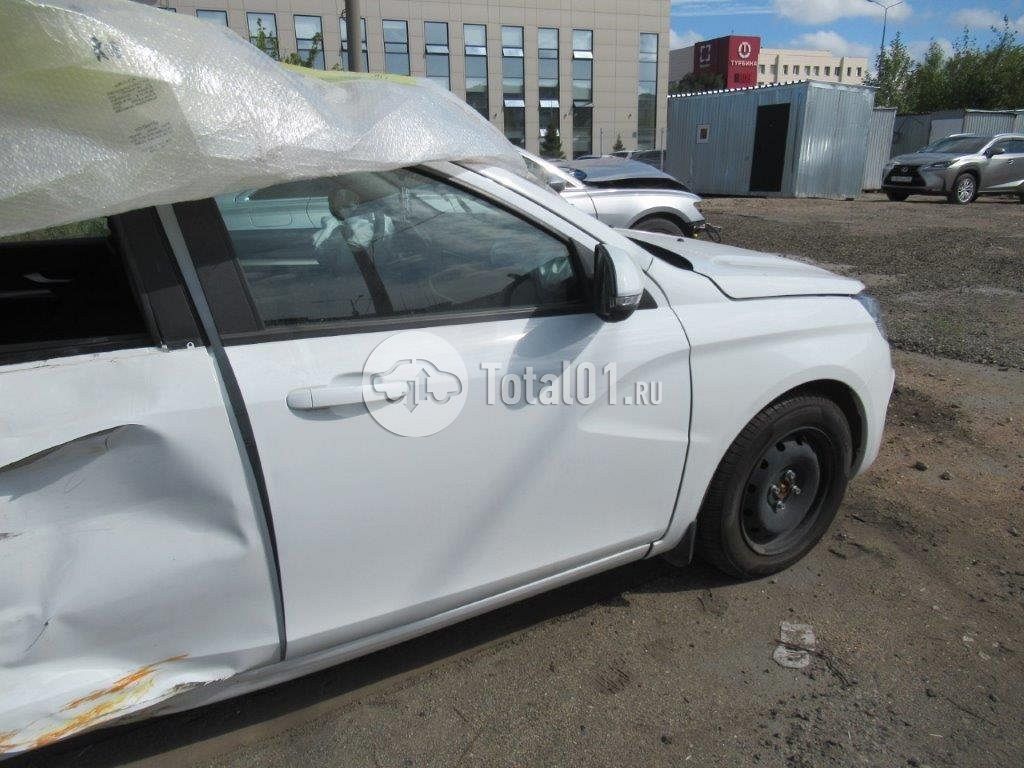 Фото ВАЗ (LADA) Vesta 60