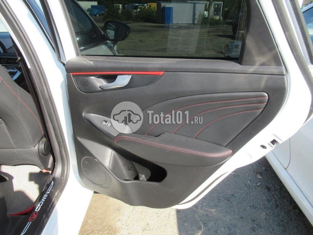 Фото Kaiyi E5 26