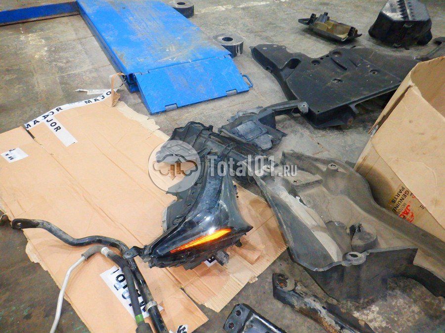 Фото Lexus NX 352