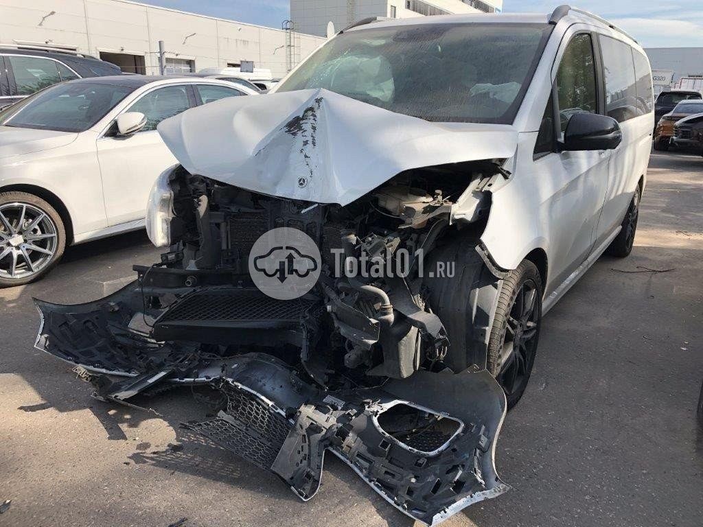 Фото Mercedes-Benz V-класс 2