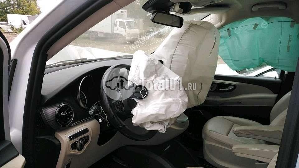 Фото Mercedes-Benz V-класс 44