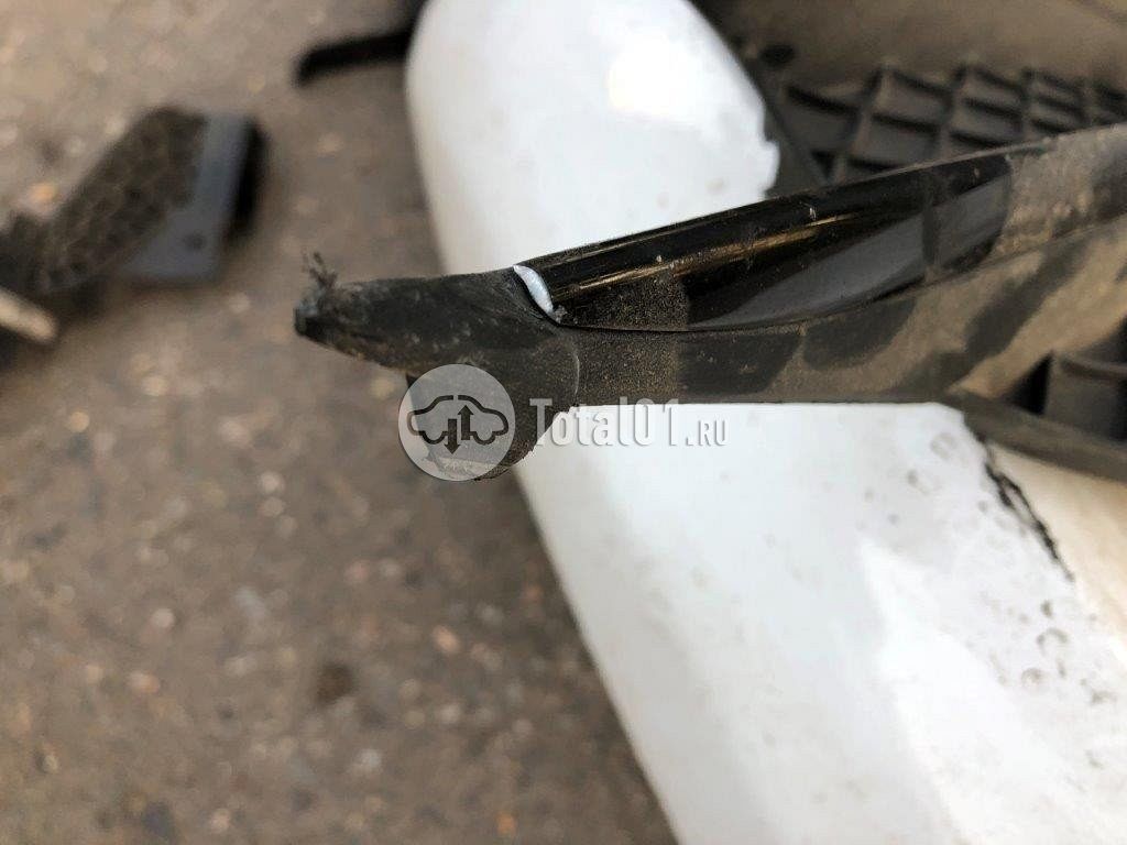 Фото Mercedes-Benz V-класс 90