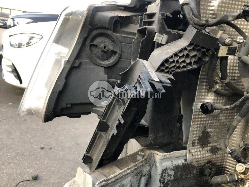 Фото Mercedes-Benz V-класс 256