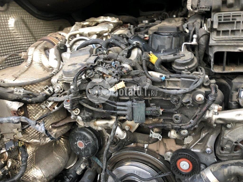 Фото Mercedes-Benz V-класс 260