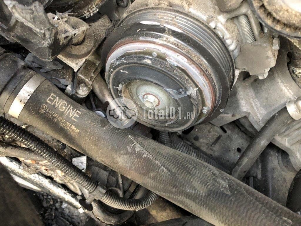 Фото Mercedes-Benz V-класс 306