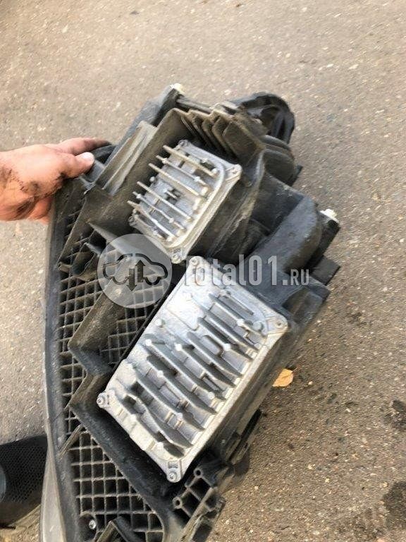 Фото Mercedes-Benz V-класс 380