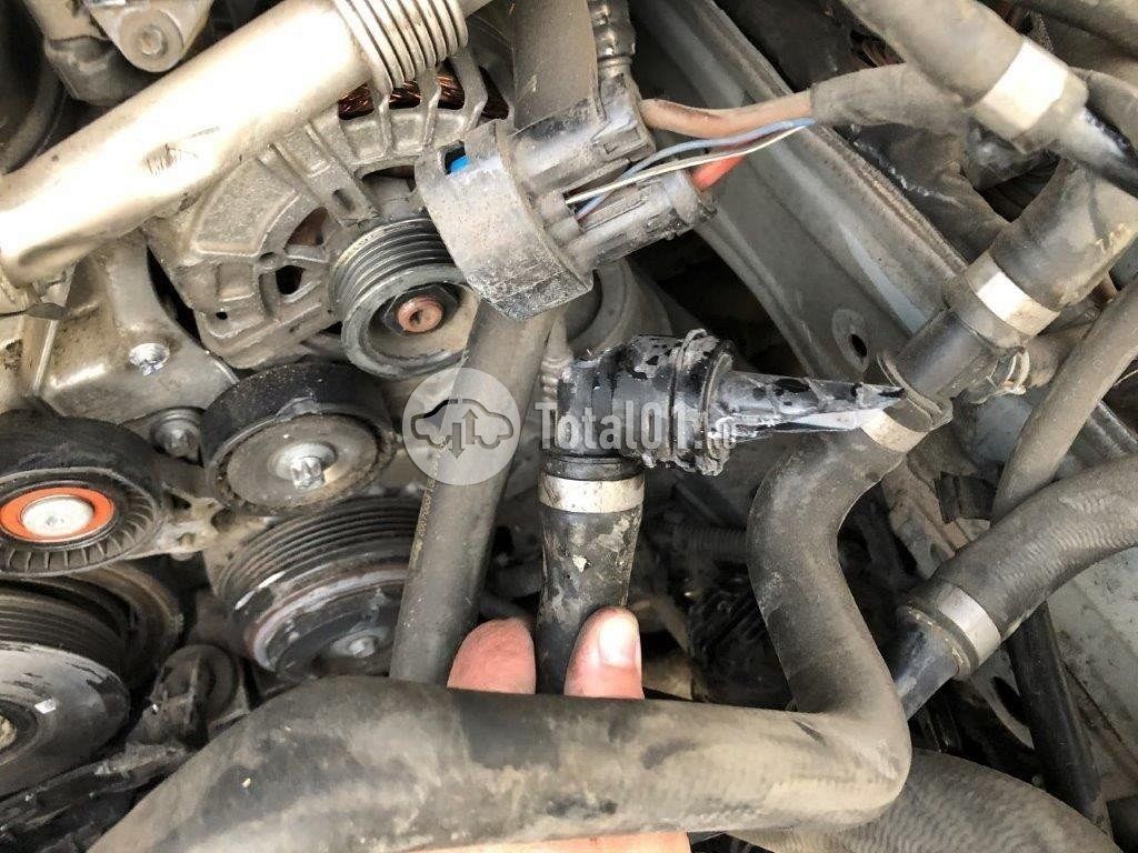 Фото Mercedes-Benz V-класс 410