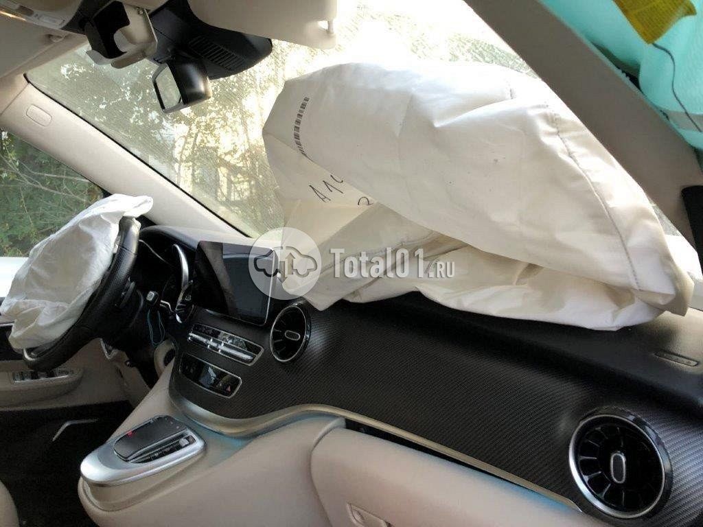 Фото Mercedes-Benz V-класс 432