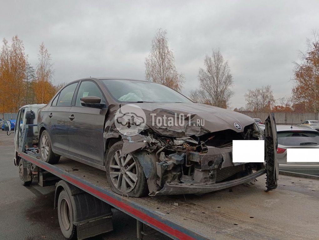 Фото Skoda Rapid 54