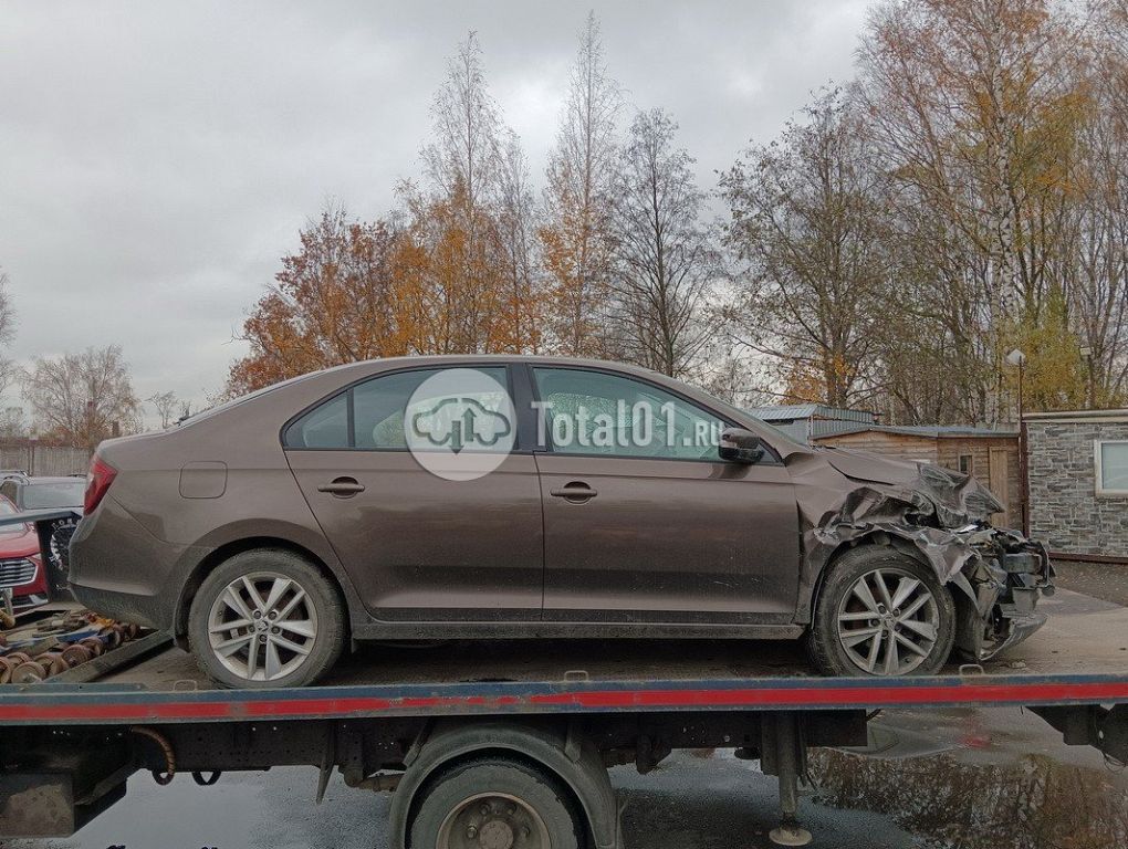 Фото Skoda Rapid 76