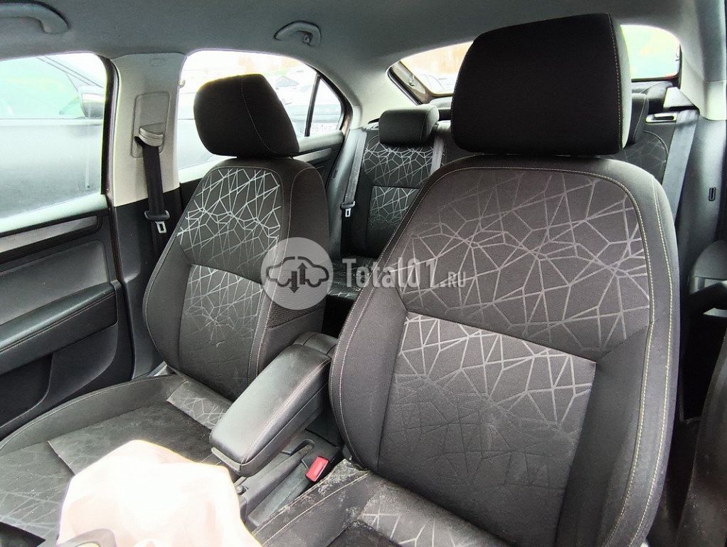 Фото Skoda Rapid 112