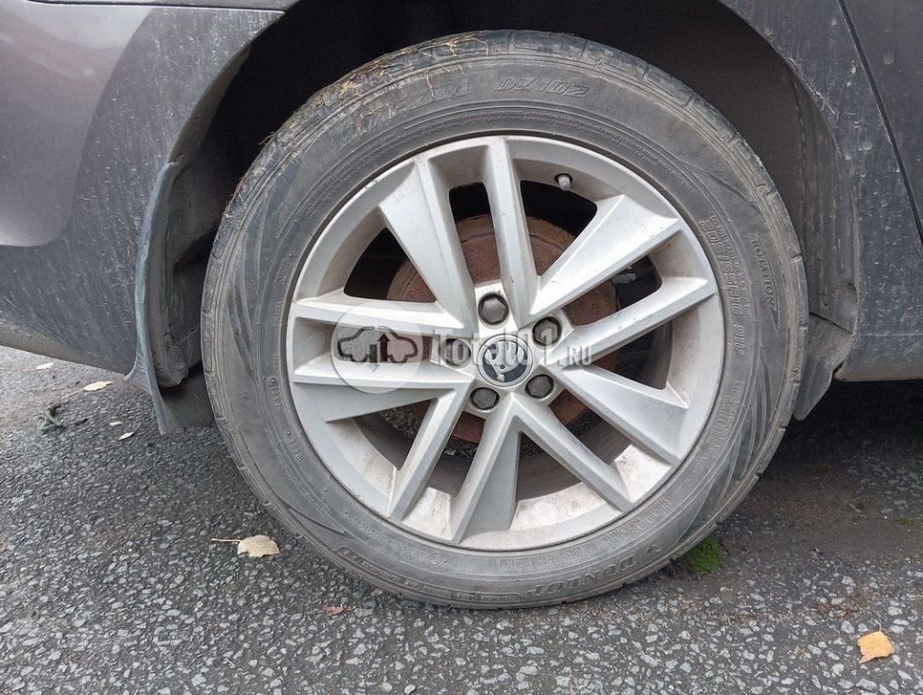 Фото Skoda Rapid 194