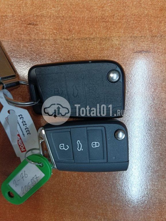 Фото Volkswagen Tiguan 4