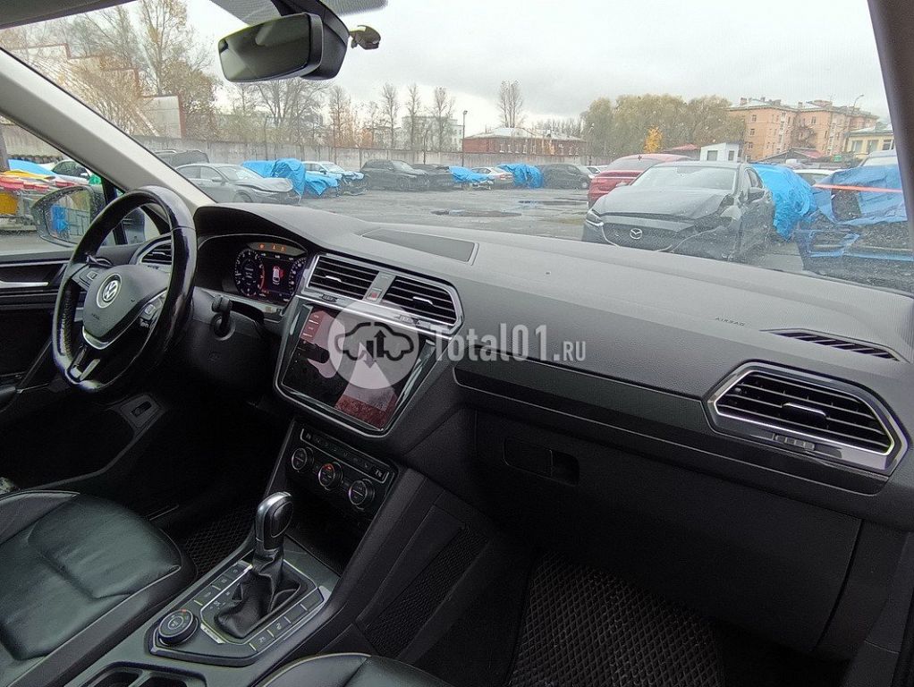 Фото Volkswagen Tiguan 140