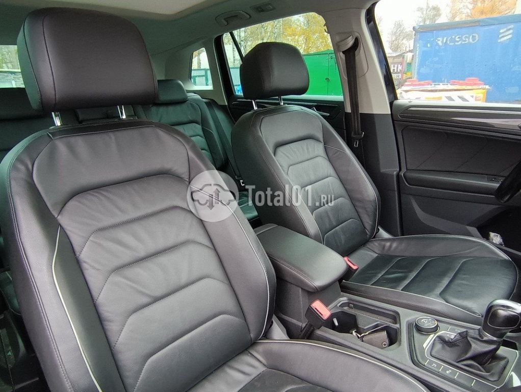 Фото Volkswagen Tiguan 144