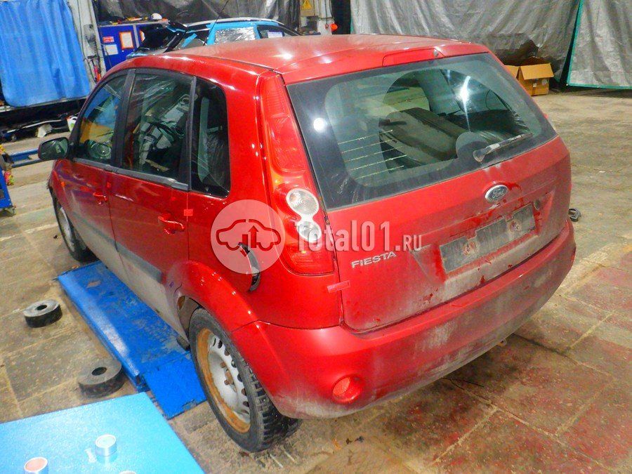 Фото Ford Fiesta 14