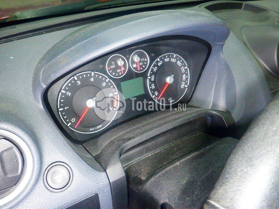 Фото Ford Fiesta 60