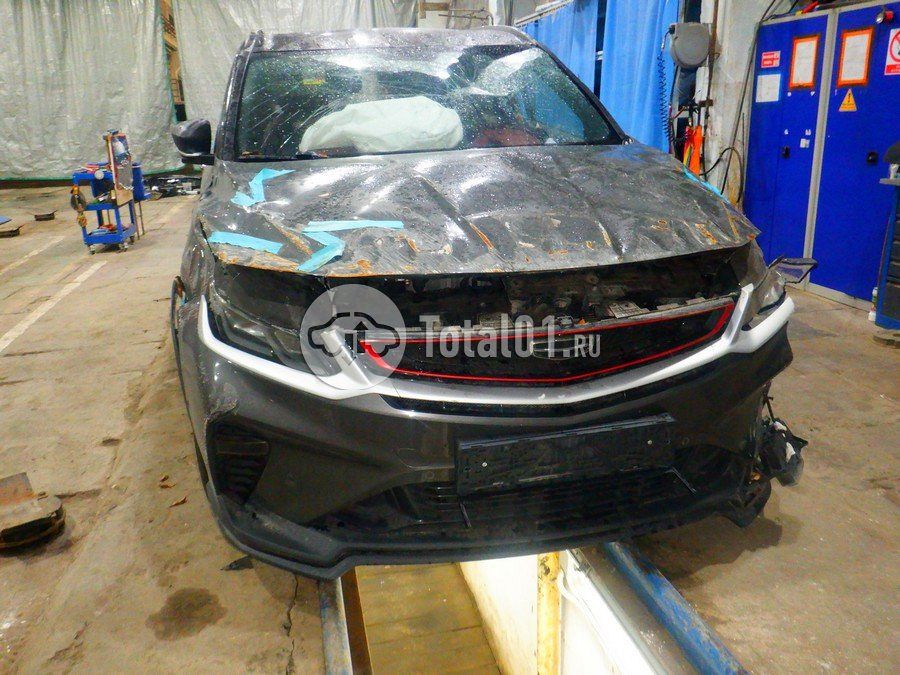 Фото Geely Coolray 4