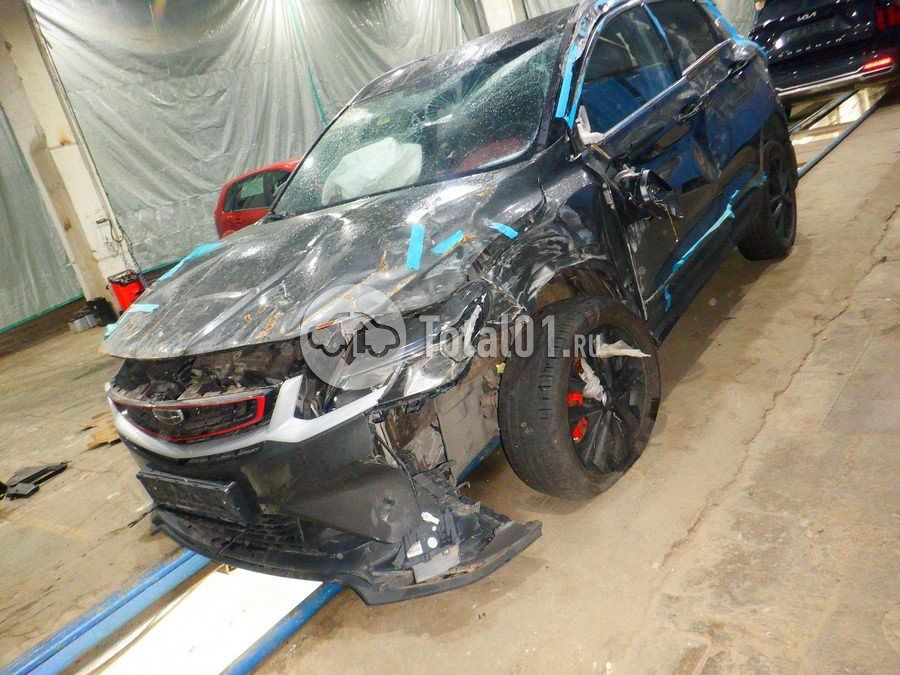 Фото Geely Coolray 8