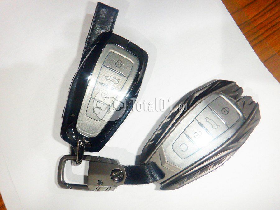 Фото Geely Coolray 18