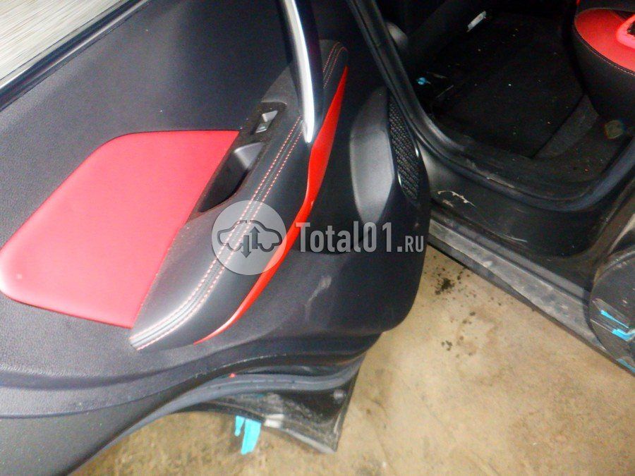 Фото Geely Coolray 48