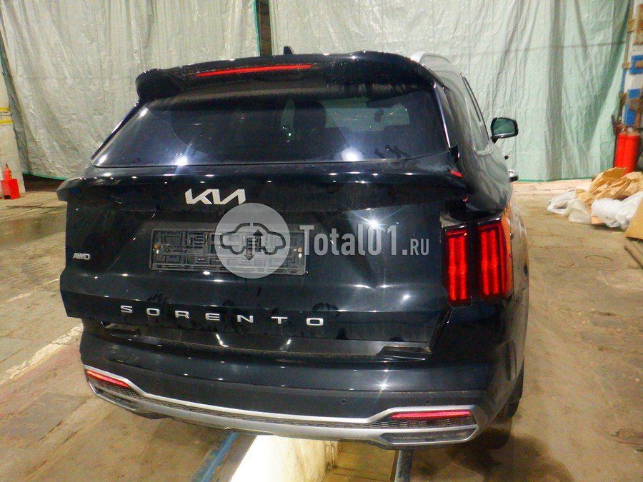 Фото KIA Sorento 10