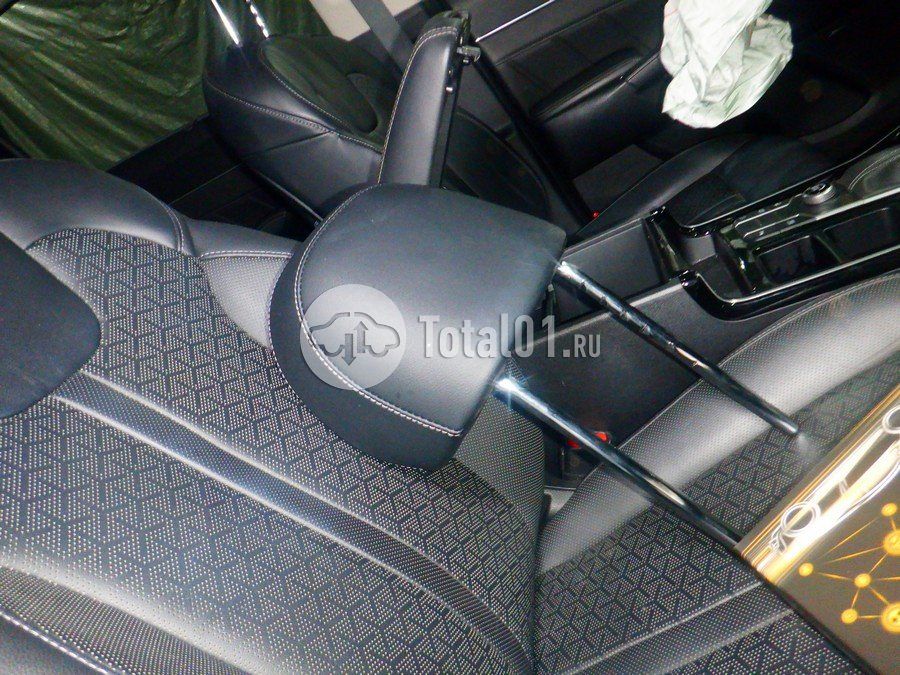 Фото KIA Sorento 26