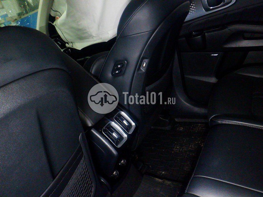 Фото KIA Sorento 64