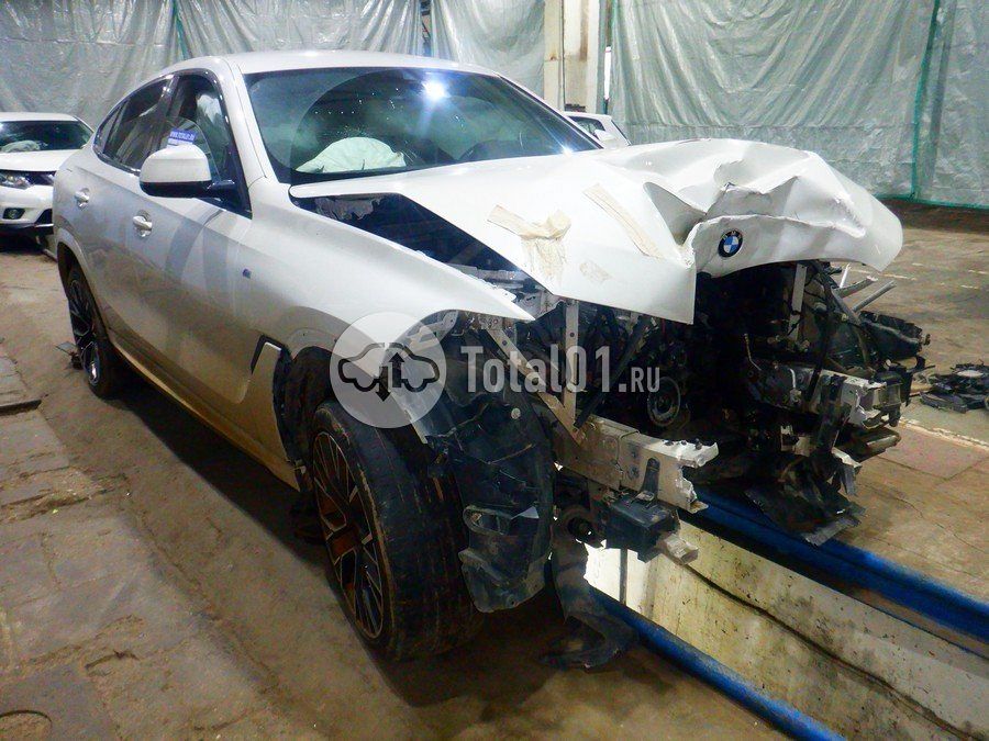 Фото BMW X6 6
