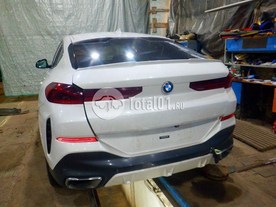 Фото BMW X6 14