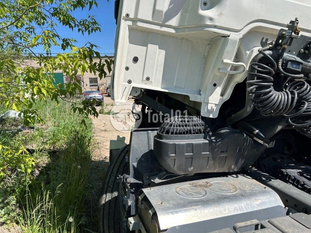 Фото Sitrak C7H 112