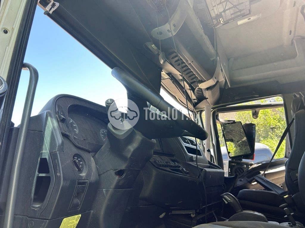 Фото Sitrak C7H 170