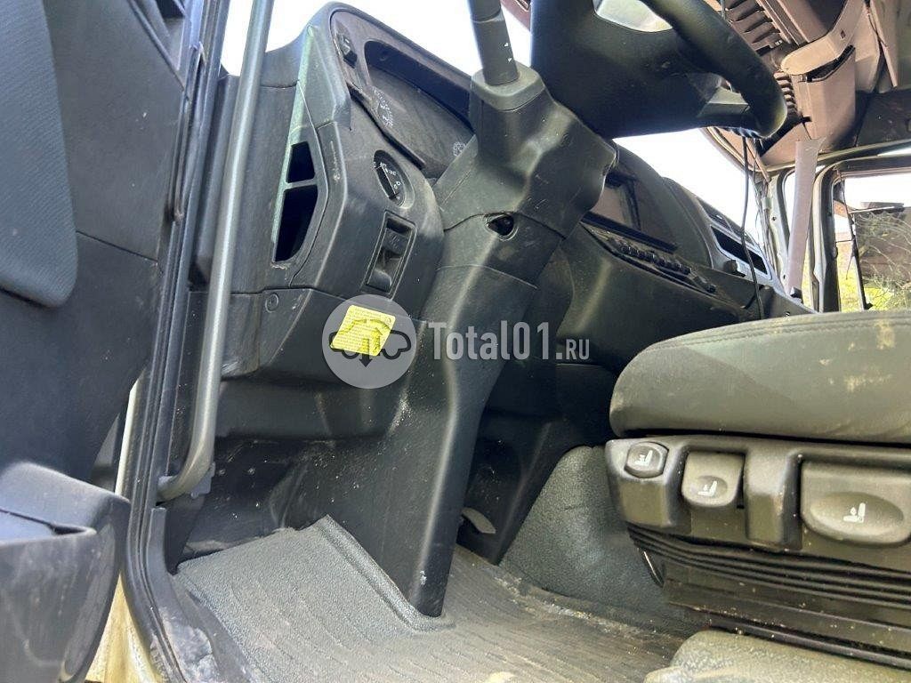 Фото Sitrak C7H 176