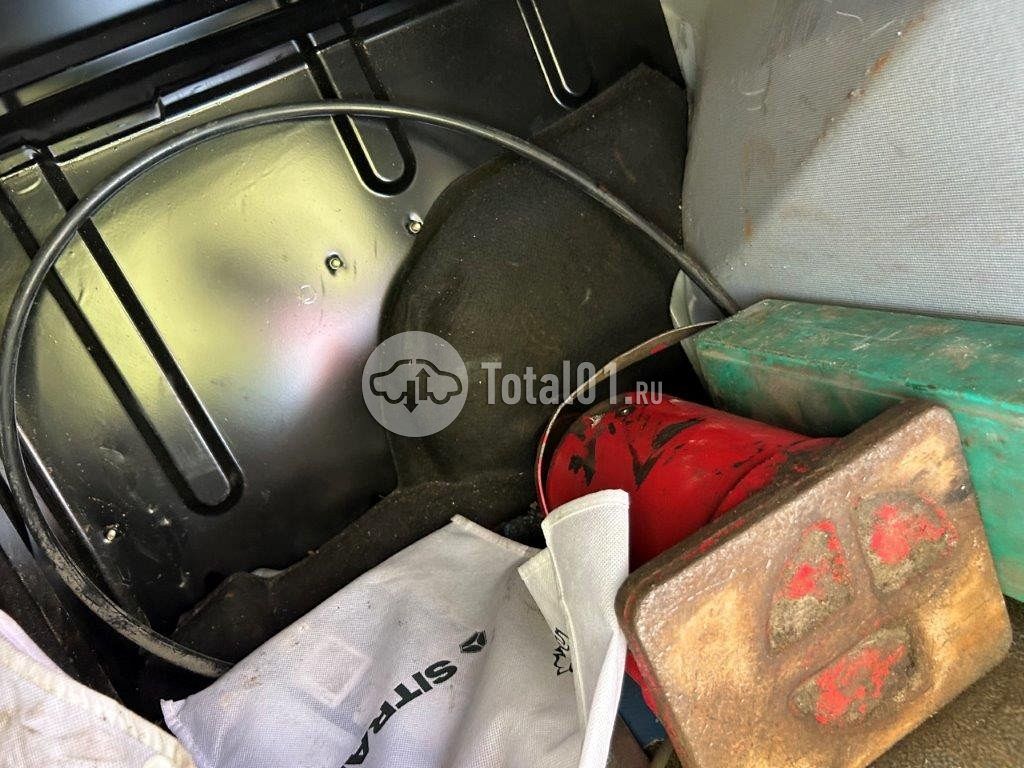 Фото Sitrak C7H 190