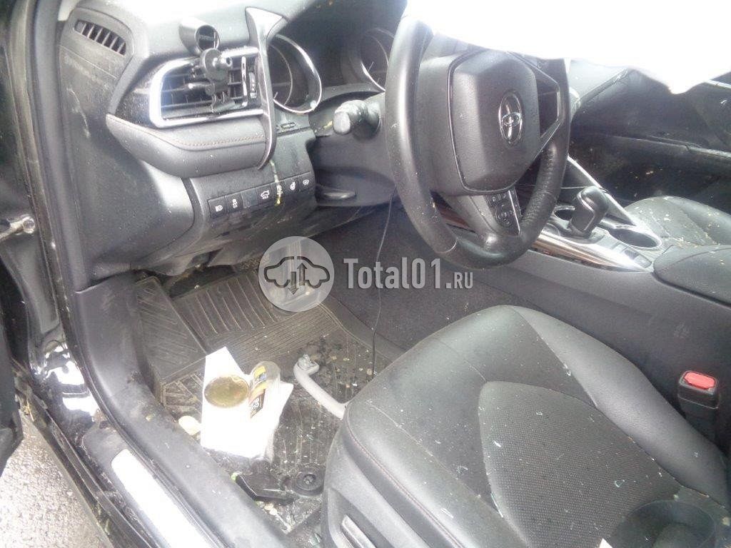 Фото Toyota Camry 28