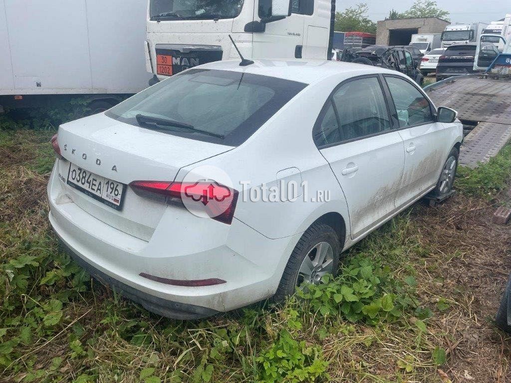 Фото Skoda Rapid 8