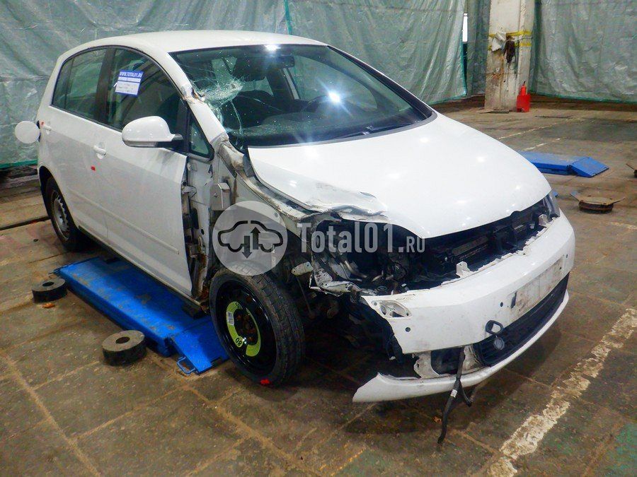 Фото Volkswagen Golf Plus 6