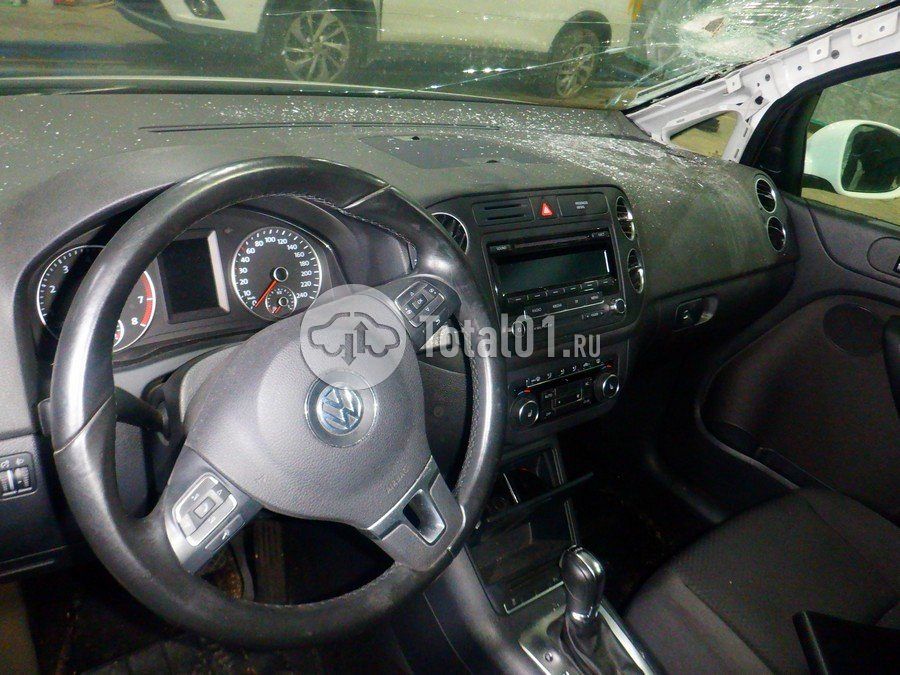 Фото Volkswagen Golf Plus 72