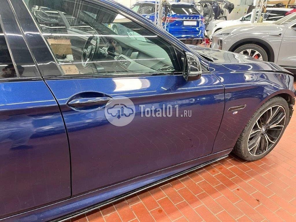 Фото BMW 5 серия 386