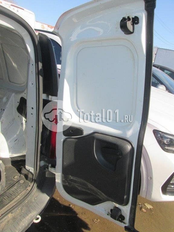 Фото ВАЗ (LADA) Largus 30