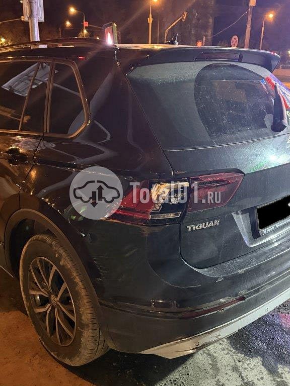 Фото Volkswagen Tiguan 10