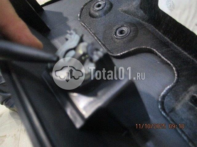 Фото Volkswagen Tiguan 180