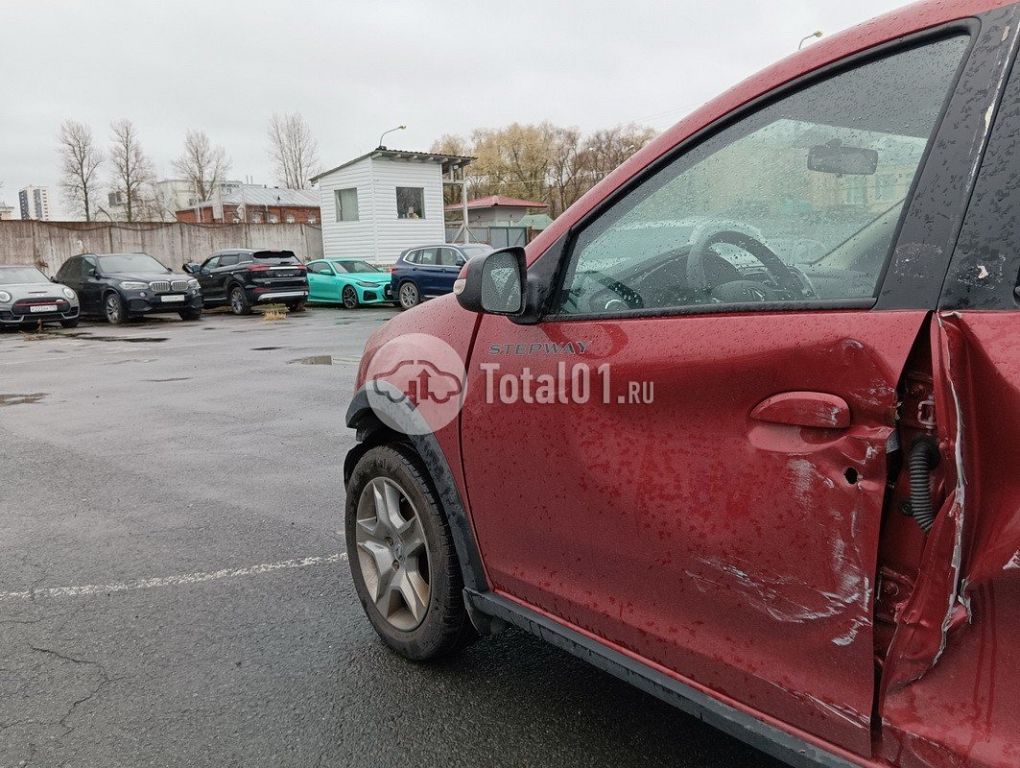 Фото Renault Logan 36