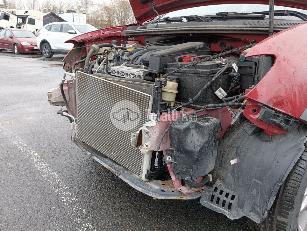 Фото Renault Logan 80