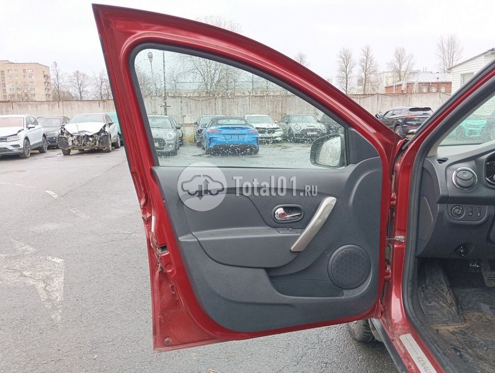 Фото Renault Logan 92