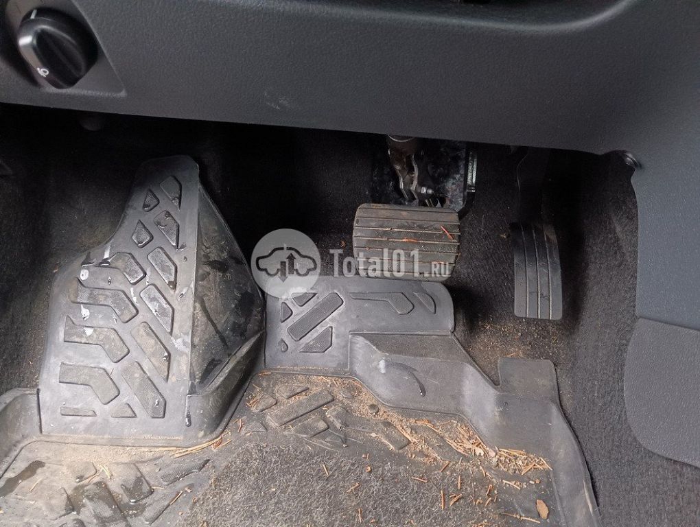 Фото Renault Logan 96